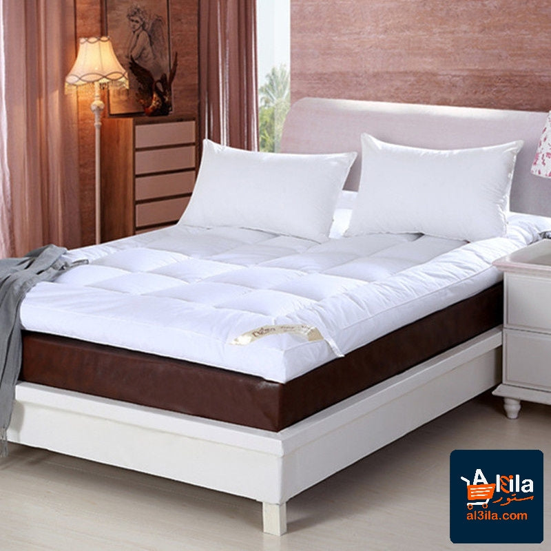 Soft winter warm 10cm household mattress for dormitory use.
