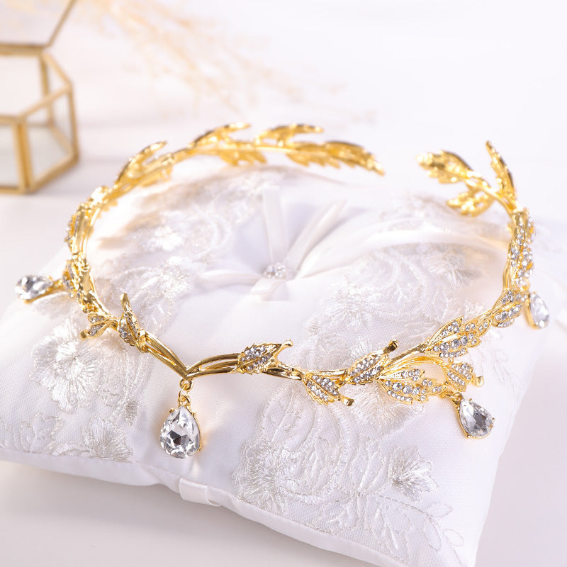 Neues goldenes Kronen-Stirnband für die Hochzeit