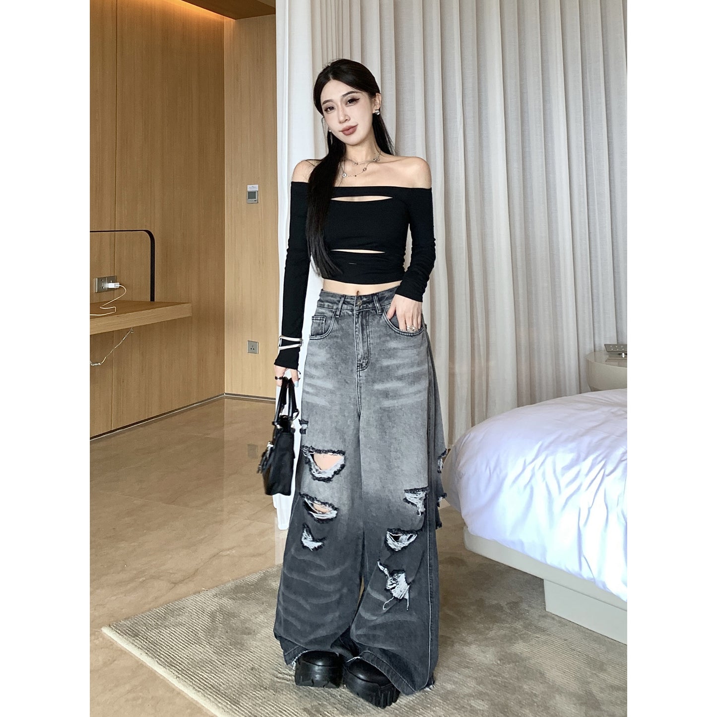 渐变色大破洞辣妹阔腿牛仔裤