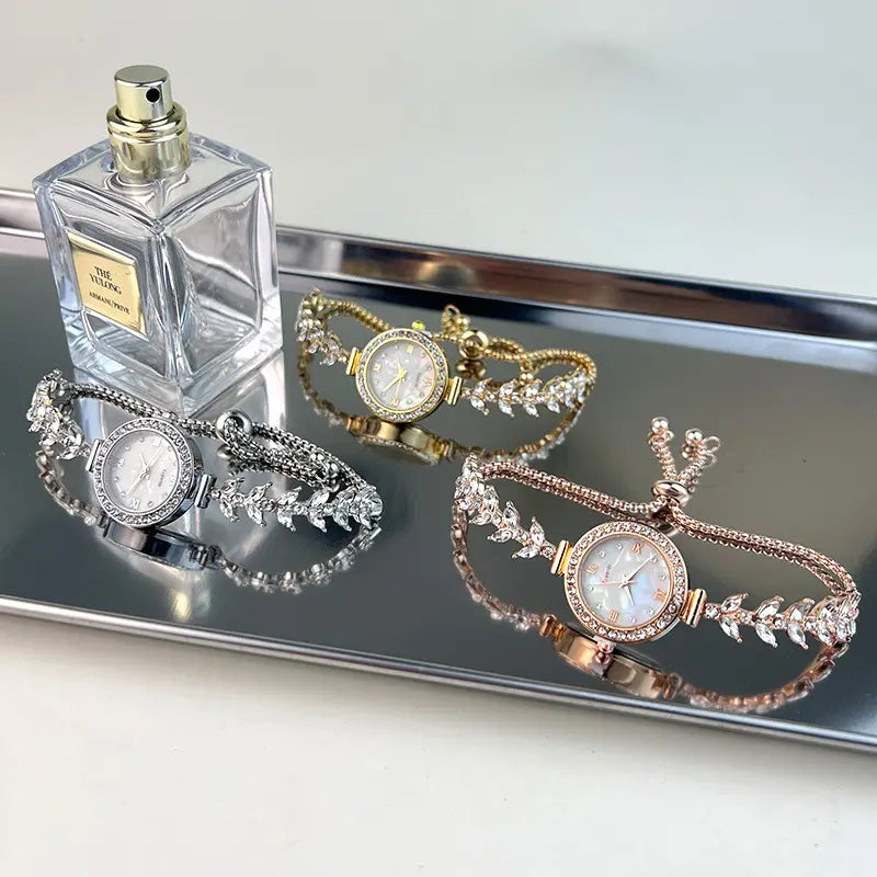 Affordable Luxury Diamond-embedded Free Adjustable Bracelet Quartz Watch