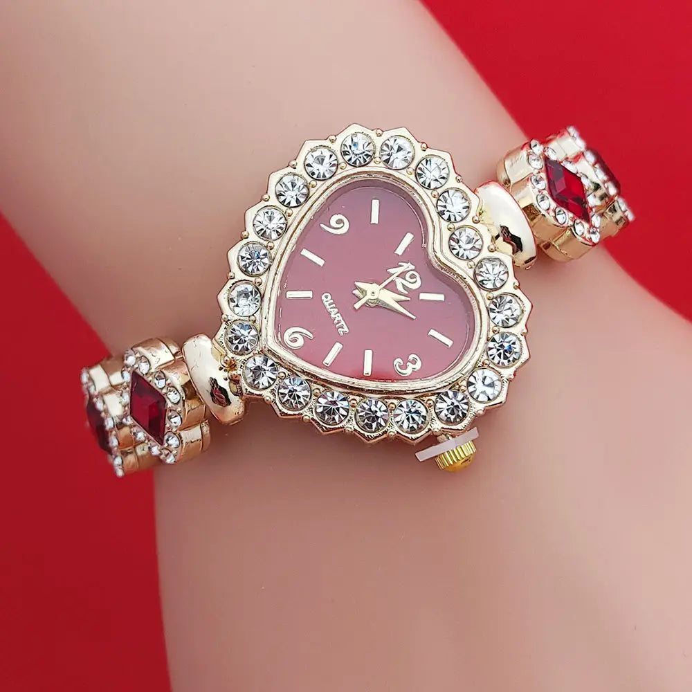 Fashion Love Shape Bracelet Watch Set Diamond Colored Heart Quartz Watch Women’s Fashion Jewelry Set Valentine’s Day