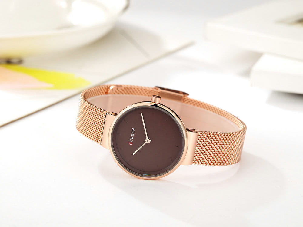 Fashion New Water Quartz Watch Women’s Mesh Belt Casual Business Pointer Watch
