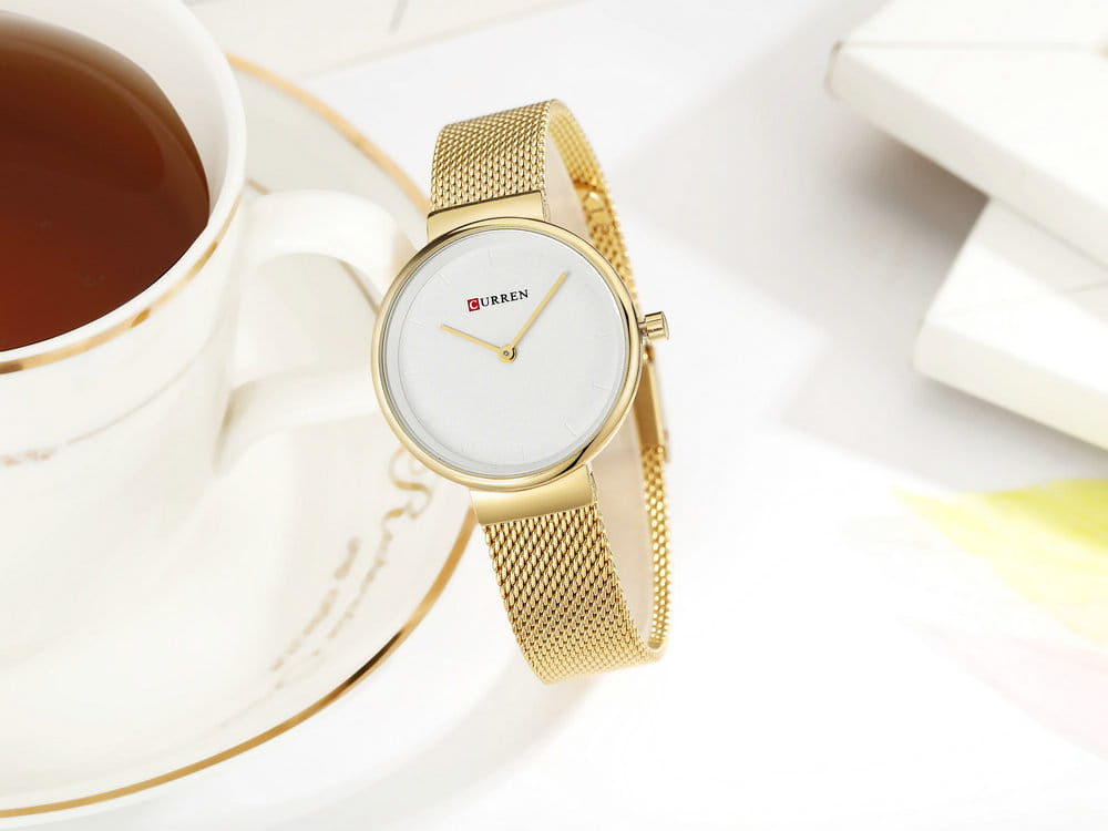 Fashion New Water Quartz Watch Women’s Mesh Belt Casual Business Pointer Watch