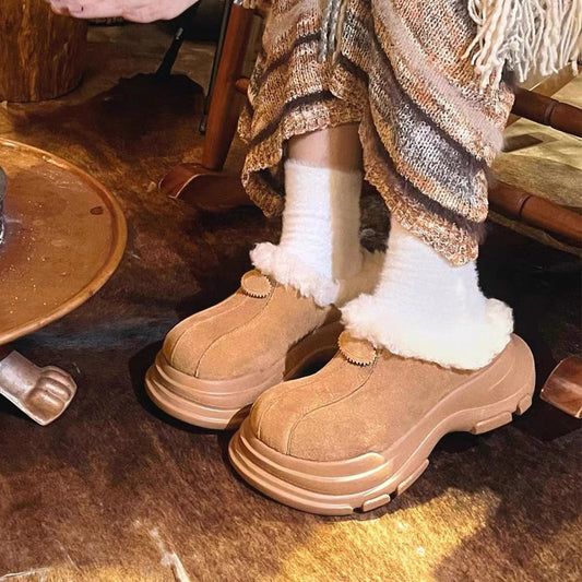 Fur integrated platform snow boots for women in solid brown color with cotton lining, casual style.