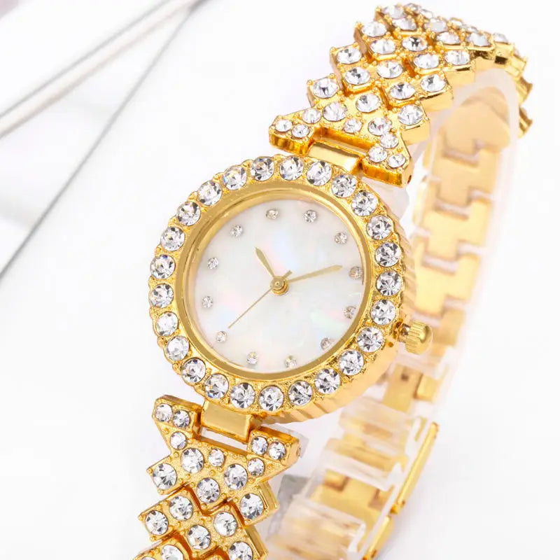 Fashion Simple Women’s Quartz Watch Diamond Alloy