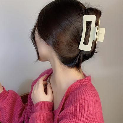Women's Simple And Versatile Solid Color Grip Clip
