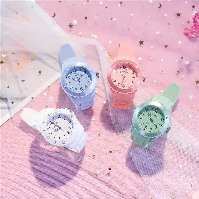 Color Jelly Junior High School And Elementary School Students In Niche Watch