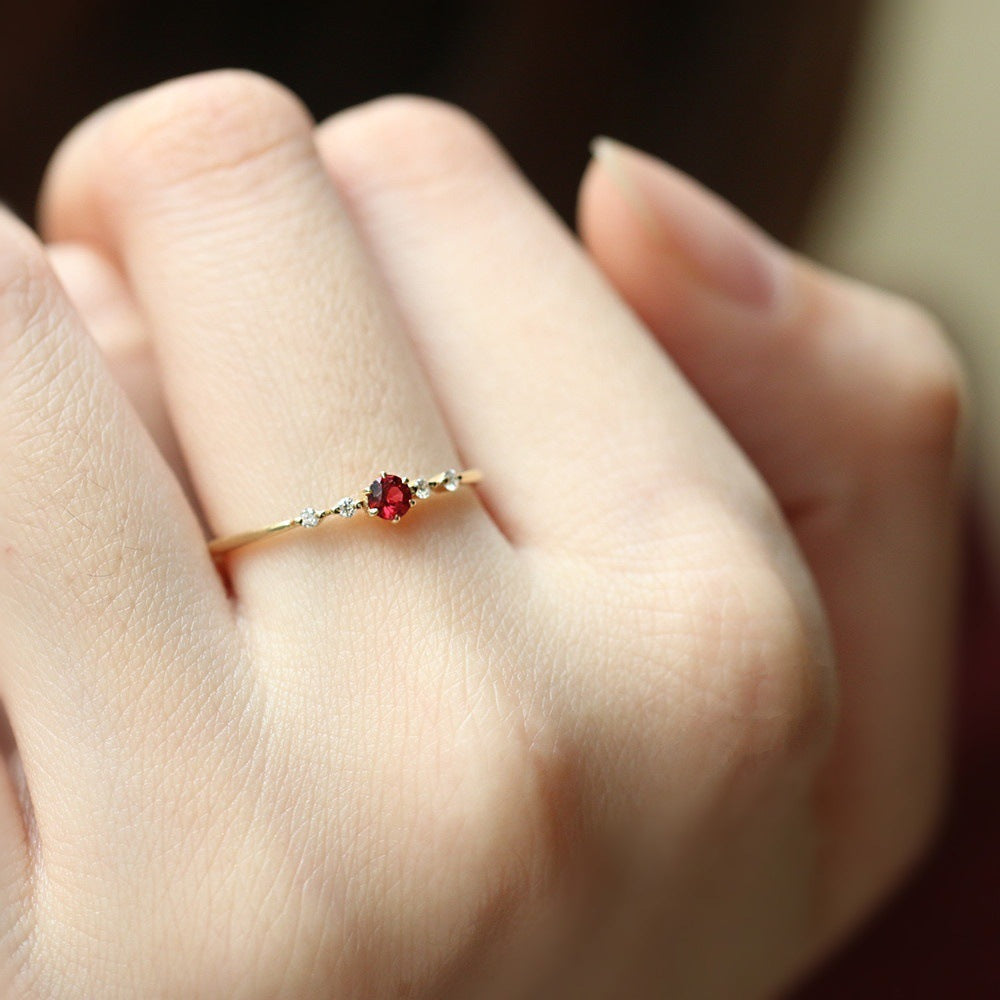 时尚红宝石配钻石女士 16k 金订婚结婚戒指