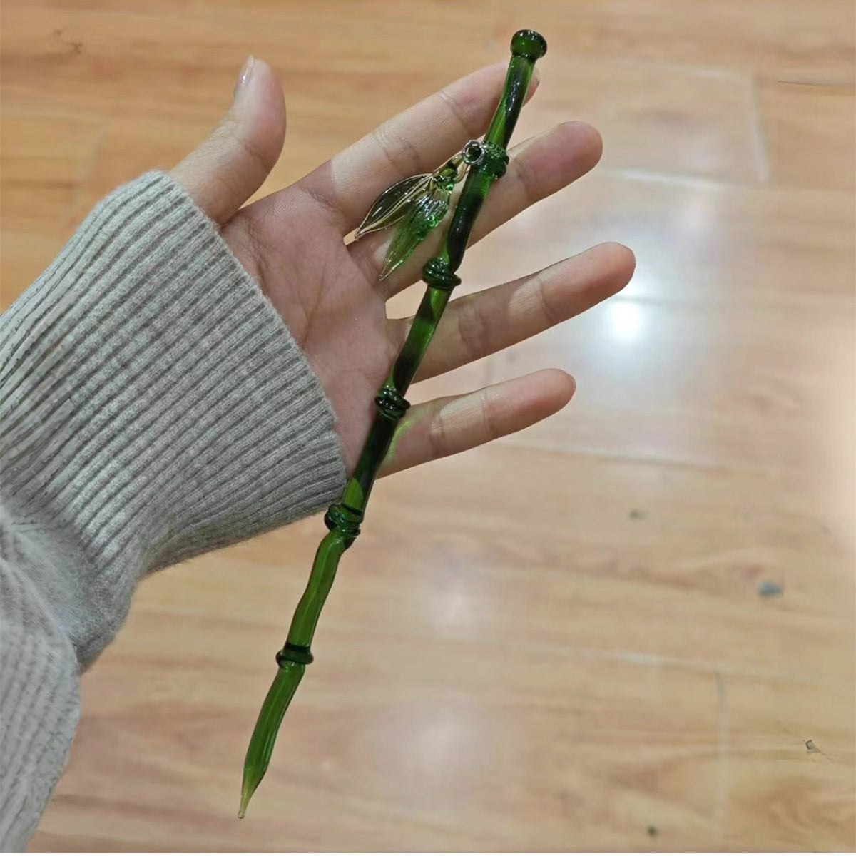 Green Bamboo Hairpin Niche