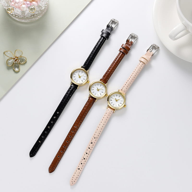 Women’s Simple And Compact Alloy Belt Watch