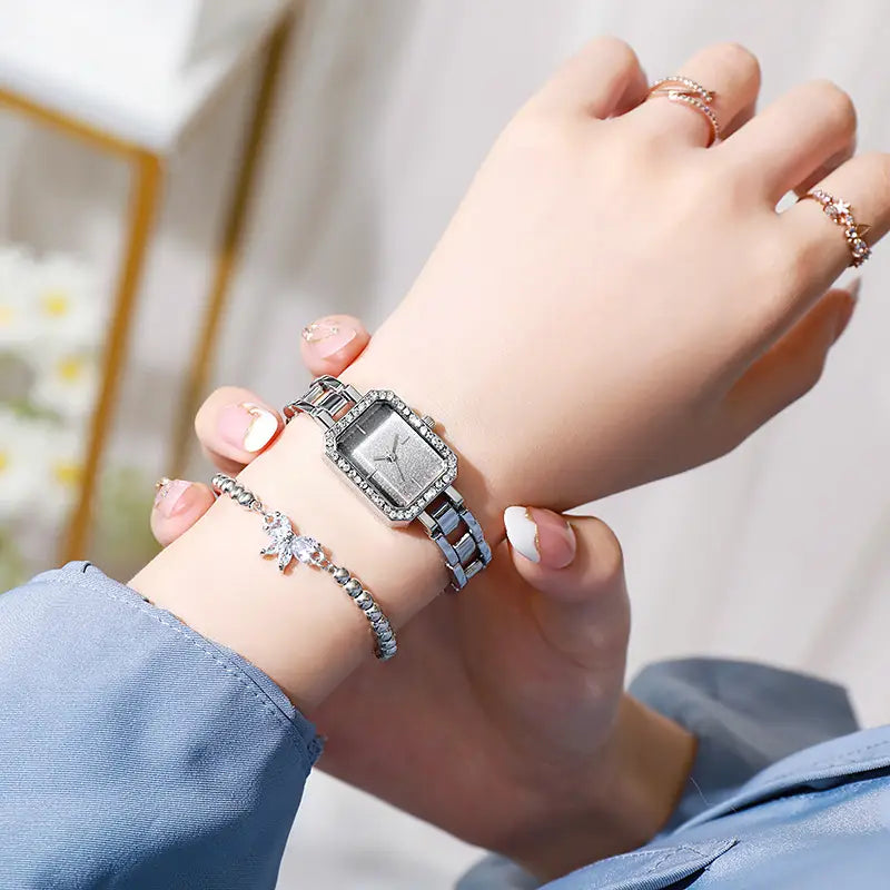 Women’s Watch Rhinestone Compact Temperamental