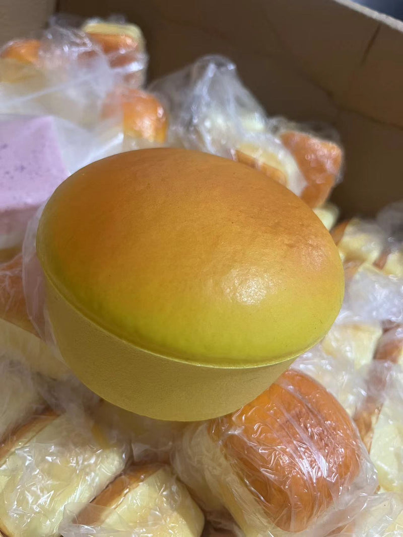 Slow Rebound Simulation Food Cheese Cake Compressable Musical Toy