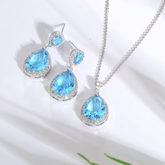 Bright big zircon water drops necklace and earrings set in light blue.