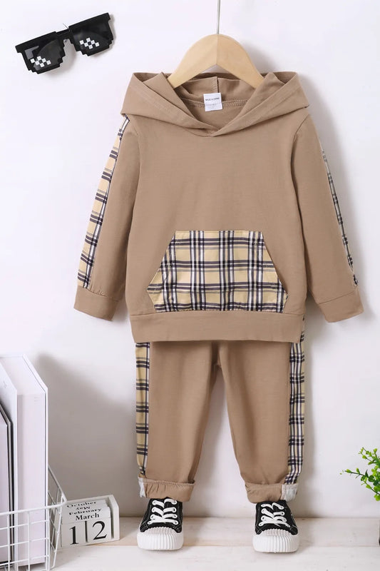Children's plaid hoodie and pants set with pocketed beige fabric and plaid accents, made from cotton blend, two-piece outfit for toddlers and kids