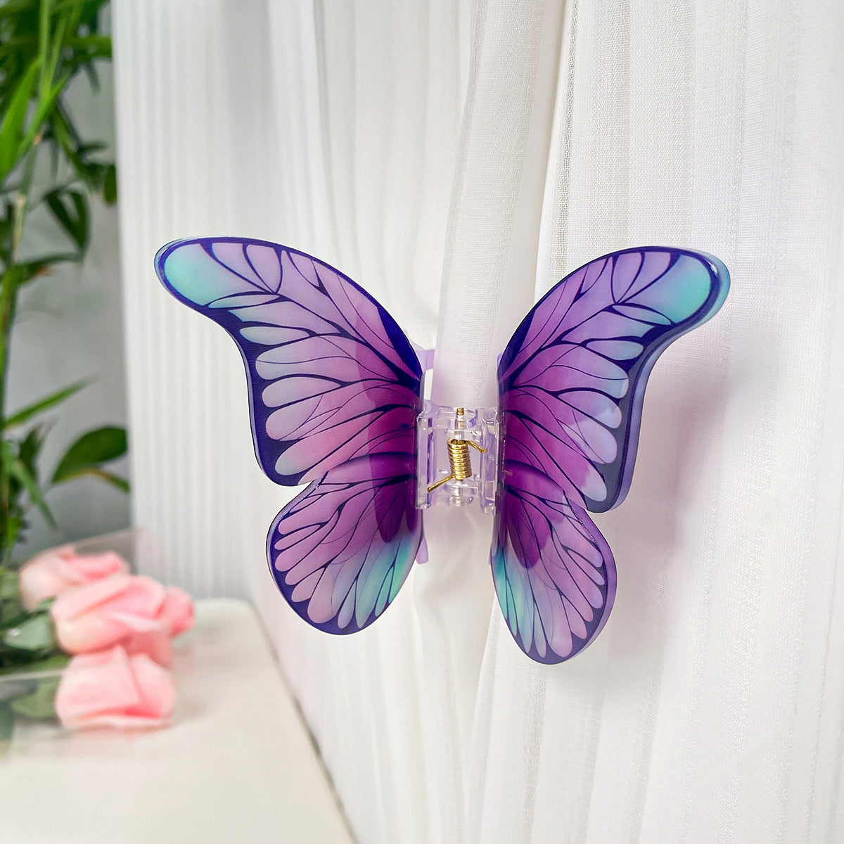 Female High-end Simulation Butterfly Grab Clip