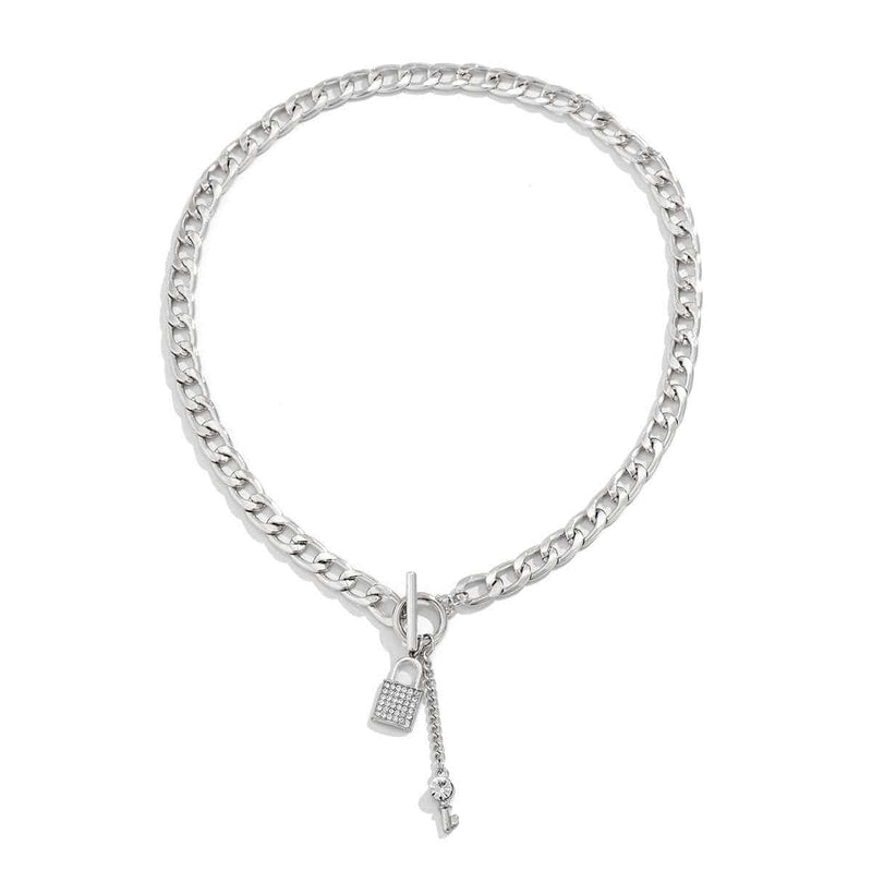 Thick Chain With Shiny Lock