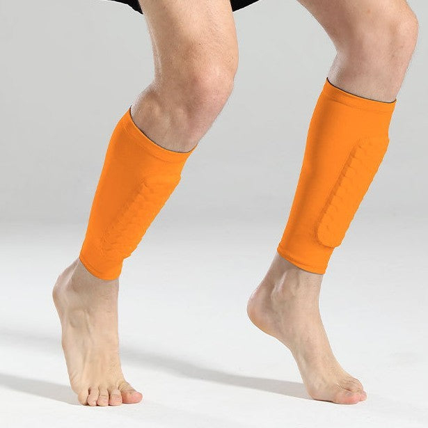 Men's thin joint protective sleeve in orange Lycra for knee support during sports activities.