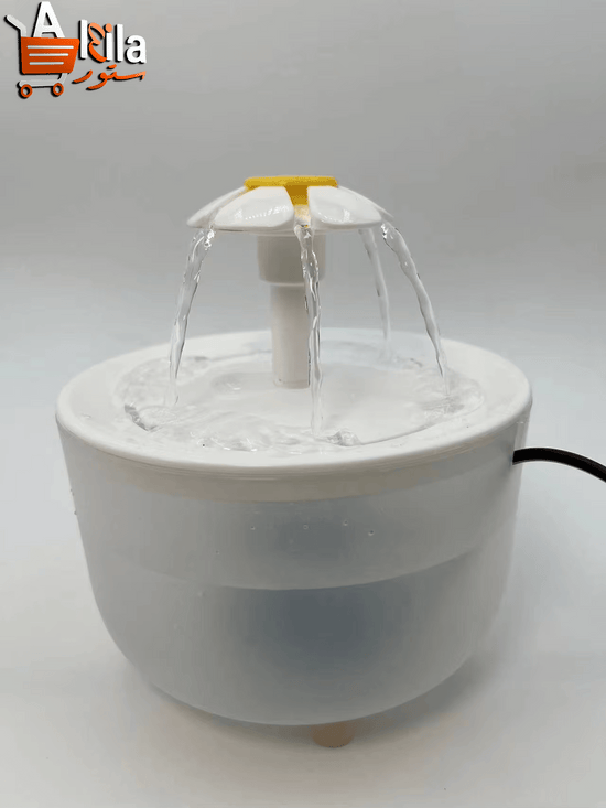 Automatic pet water dispenser