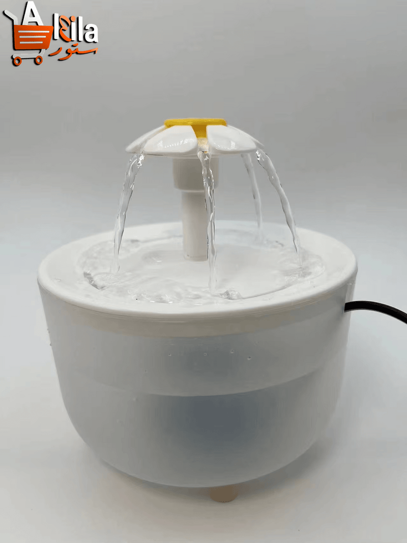 Automatic pet water dispenser